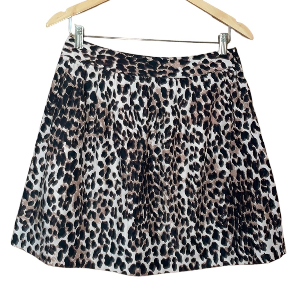 •NEW YORK & COMPANY•LEOPARD PLEATED FLARE MINI SKIRT SIZE 4 EUC
